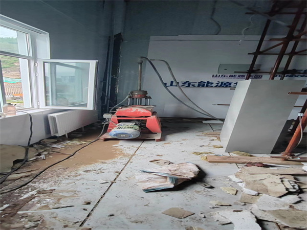 高唐地基基础下沉墙体裂缝加固注浆顶升施工